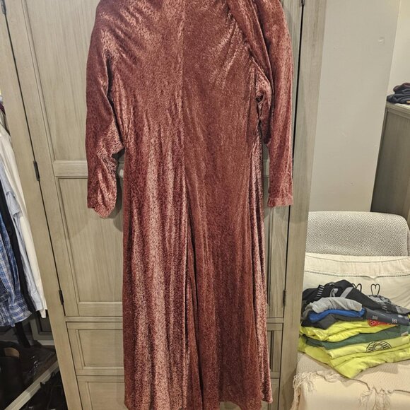 NWT Tanya Taylor Laureen Velvet Wrap Dress Size 16 - Picture 3 of 5